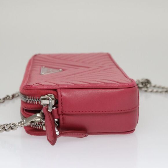 Prada Nappa Gauffré Pink Leather Shoulder Bag (Pre-Owned) - Picture 4 of 16